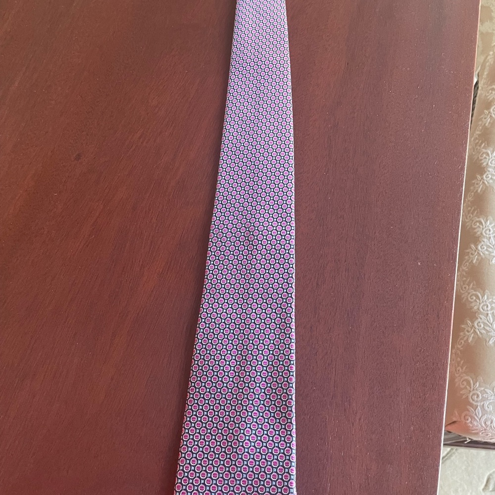 Hugo boss pattern silk tie